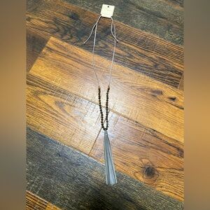 NWT EURO COLLECTION LONG NECKLACE